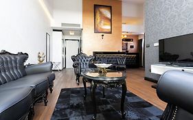 Nova City Garni Hotel Signature Collection